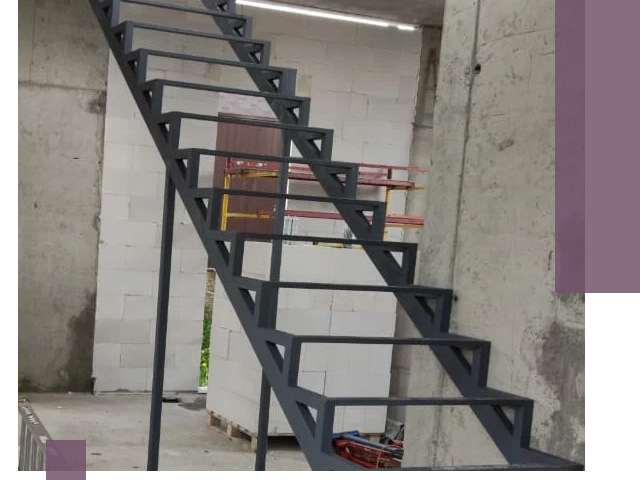 Демонтаж металлических лестниц в Ярцеве быстро и безопасно