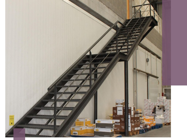 Лестницы для производства в Ярцеве — изготовление и монтаж