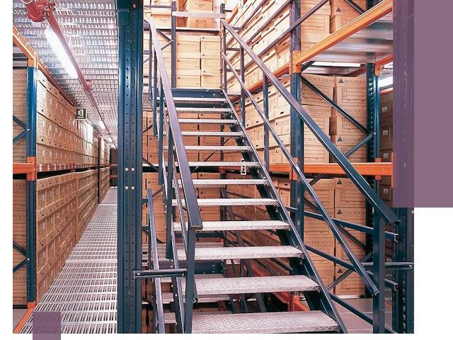 Лестницы складские прочные и безопасные под ключ в Ярцеве