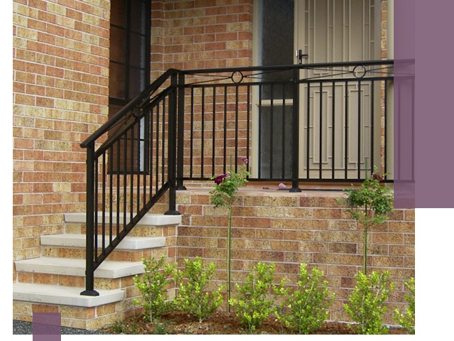 Уличные перила из металла под ключ в Ярцеве