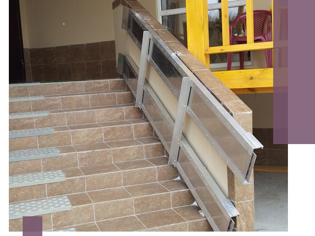 Откидные пандусы под ключ в Ярцеве — монтаж и демонтаж