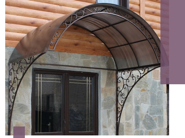 Арочные козырьки под ключ в Ярцеве: изготовление и монтаж